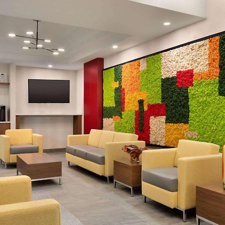 Days Inn & Suites By Wyndham Sherwood Park Edmonton Exterior foto